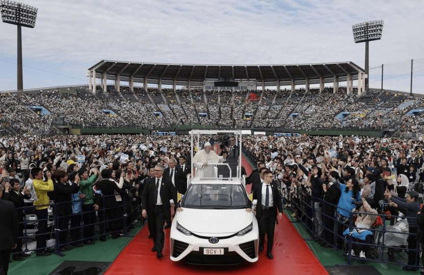 “Dinheiro usado para armas nucleares é melhor empregado na erradicação da pobreza”, diz Papa Francisco em Nagasaki