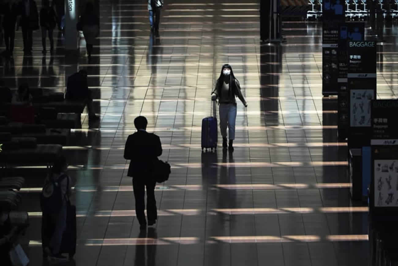 Japão considera relaxar algumas restrições para viagens de negócios