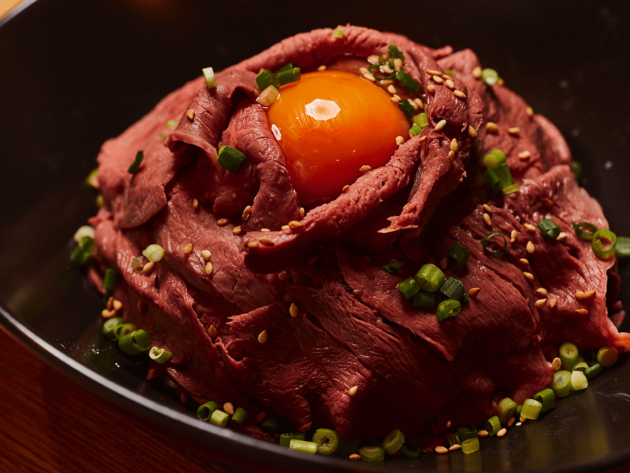 O primeiro fast-food especializado em carne de cavalo do Japão está aberto