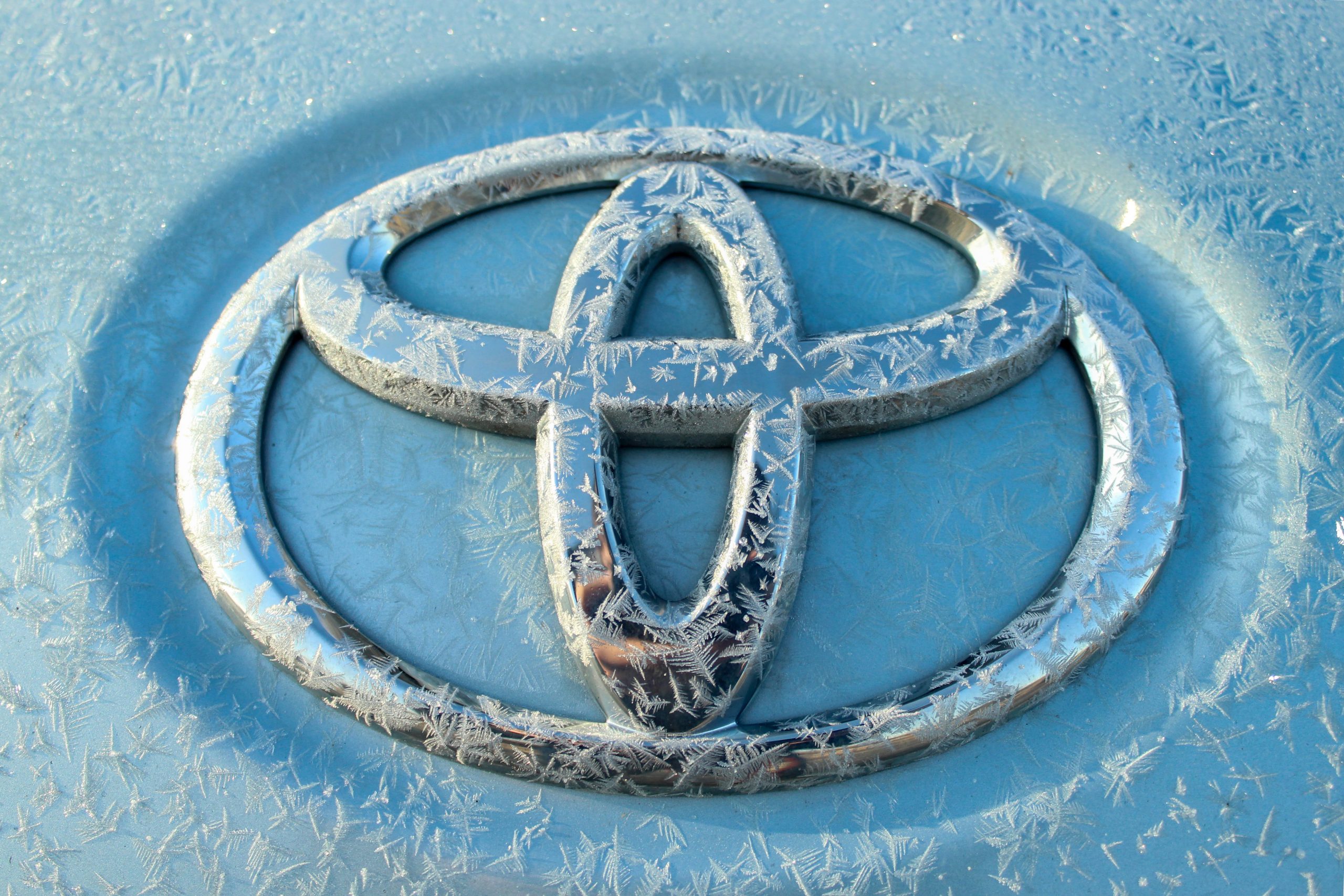 Toyota espera queda de 64% no lucro líquido do ano
