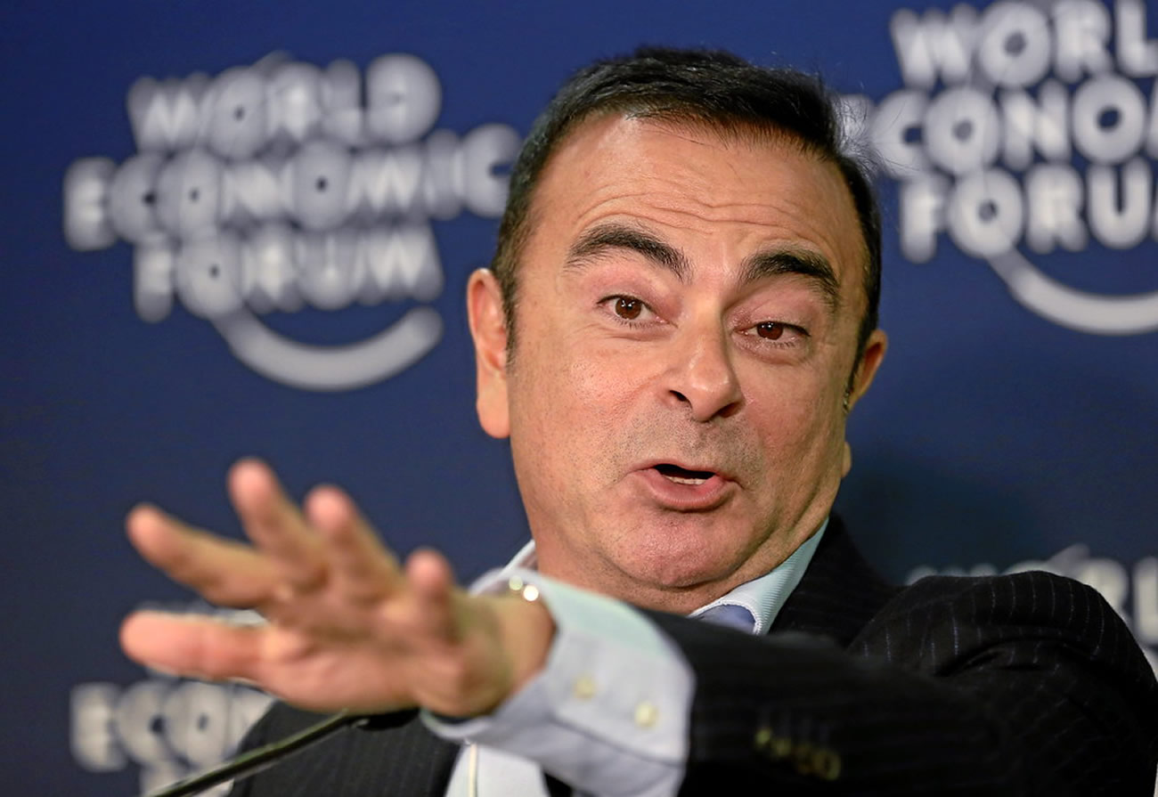 Carlos Ghosn oferece treinamento para executivos no Líbano