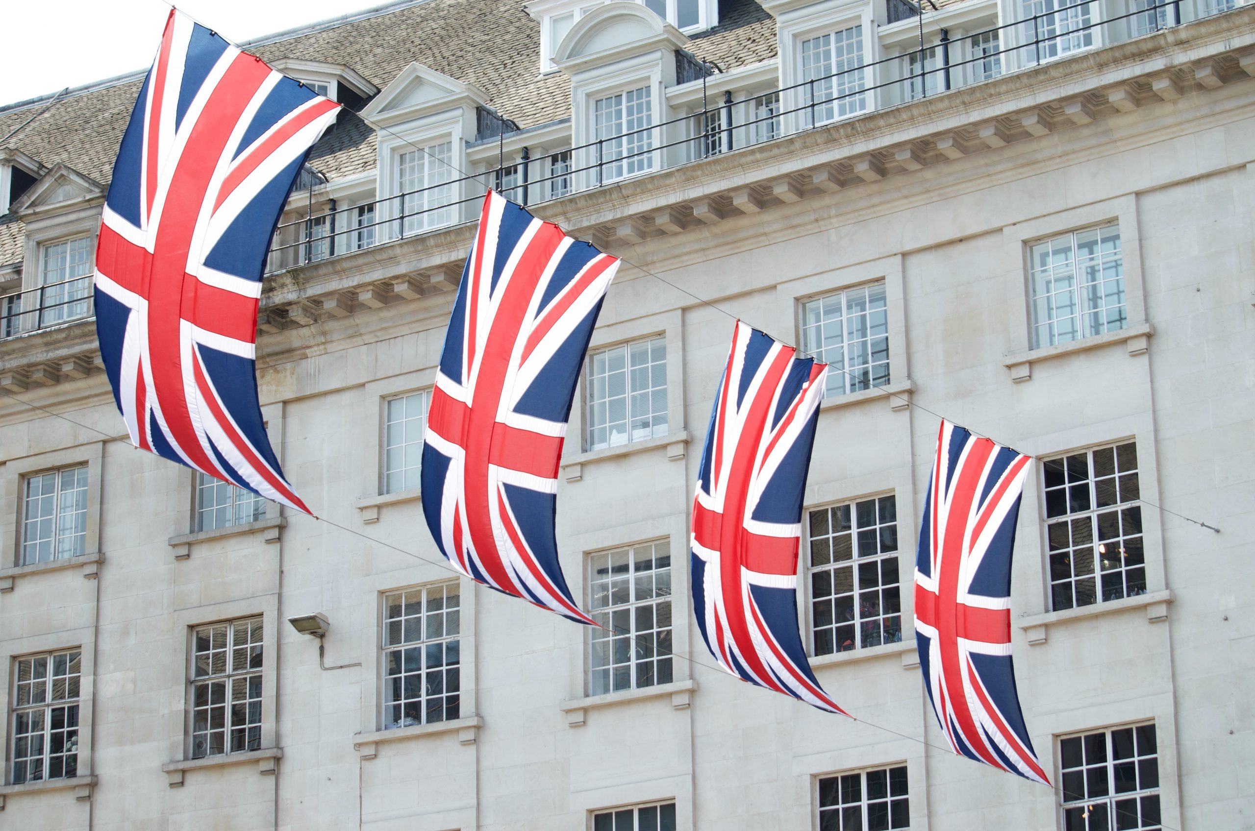 Japão e Grã-Bretanha alcançam acordo comercial pós-Brexit em 3 meses