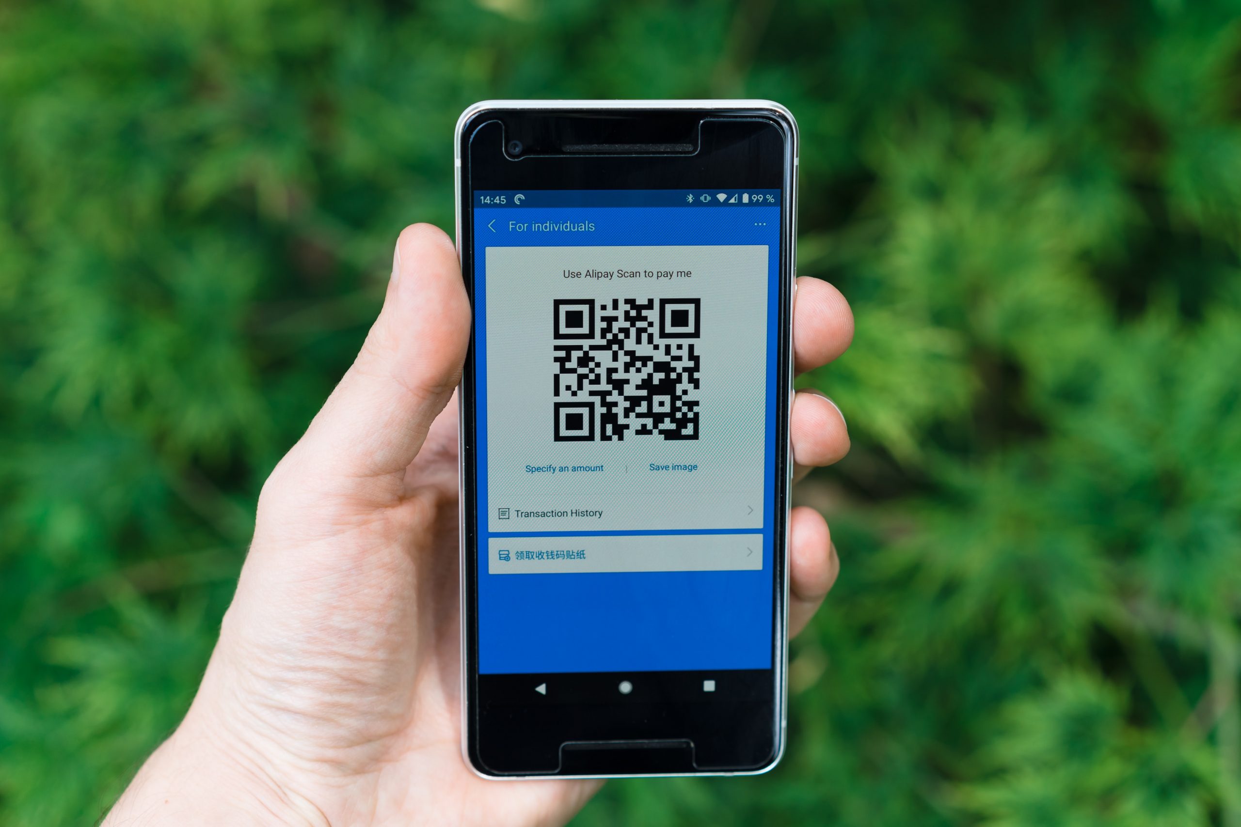 Invenção japonesa, o Código QR, ganha prêmio por impacto global em eletrônicos