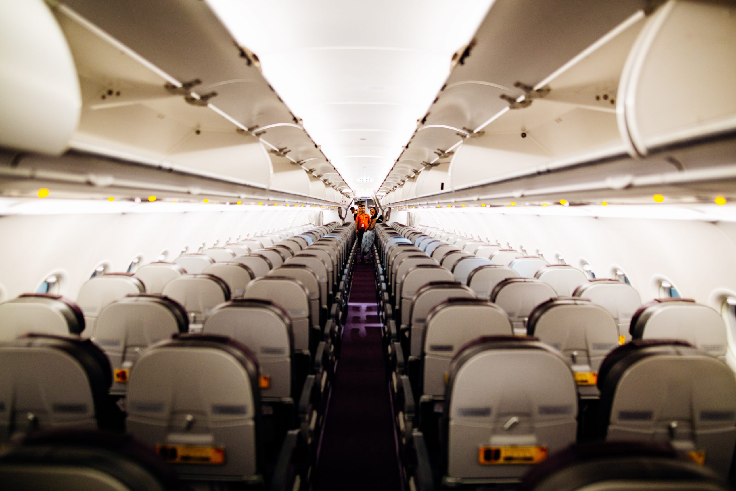 JAL para de usar ‘Senhoras e Senhores’