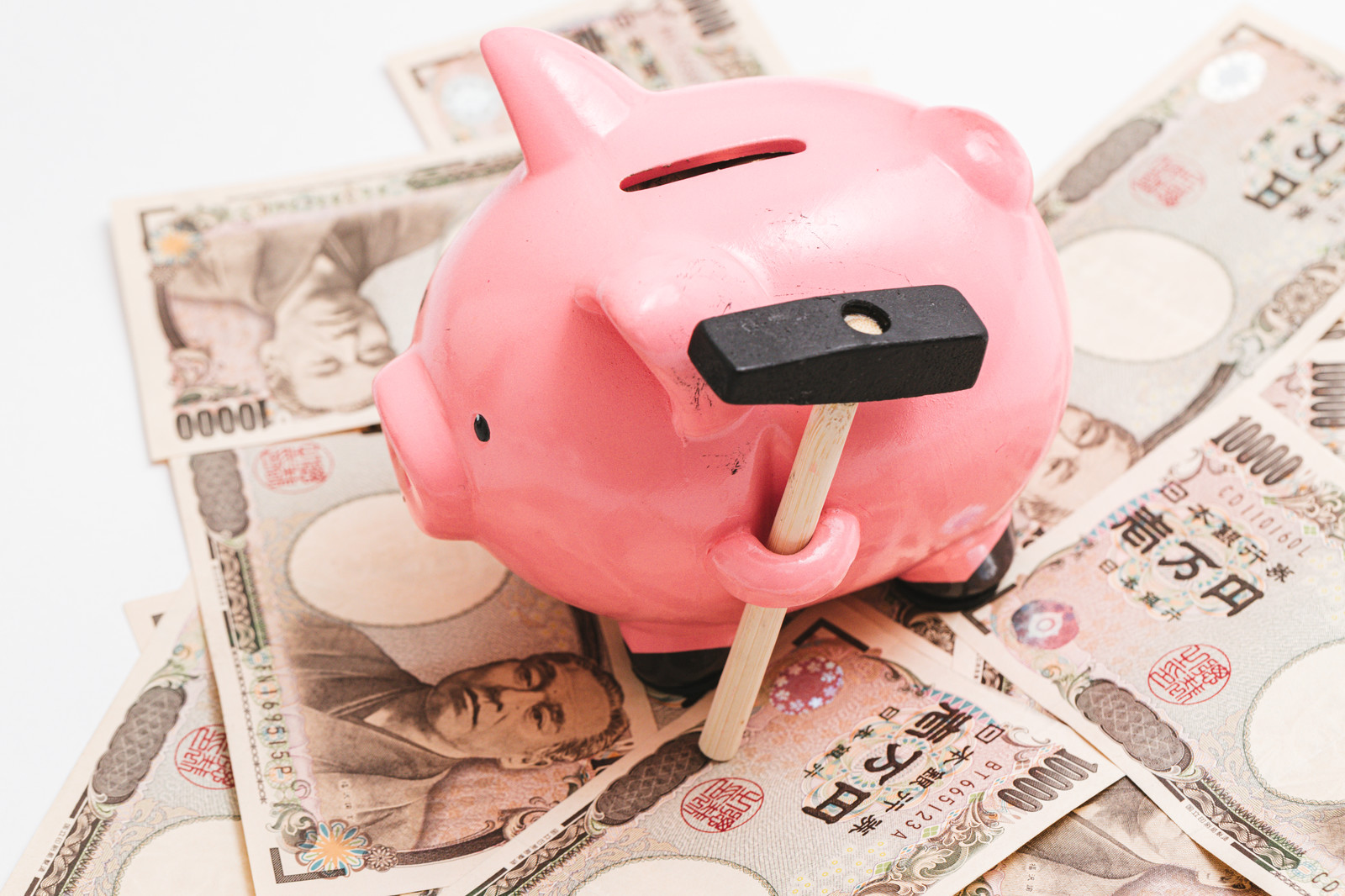 Chefe financeiro do Japão diz que não há planos para distribuição de mais dinheiro aos residentes