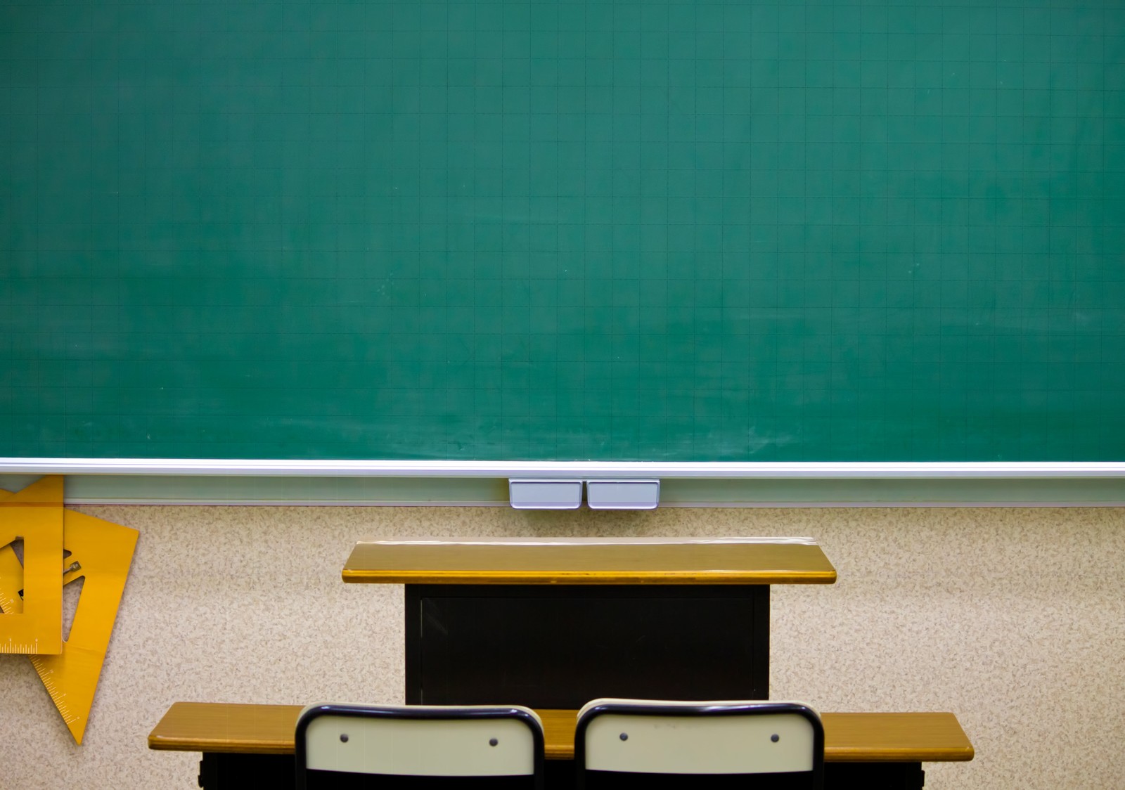 Japão reduzirá turmas do ensino primário para 35 alunos até 2025