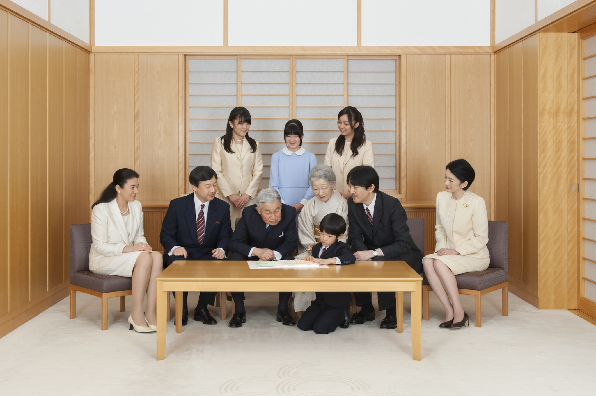 Japão considera a criação de painel sobre sucessão imperial