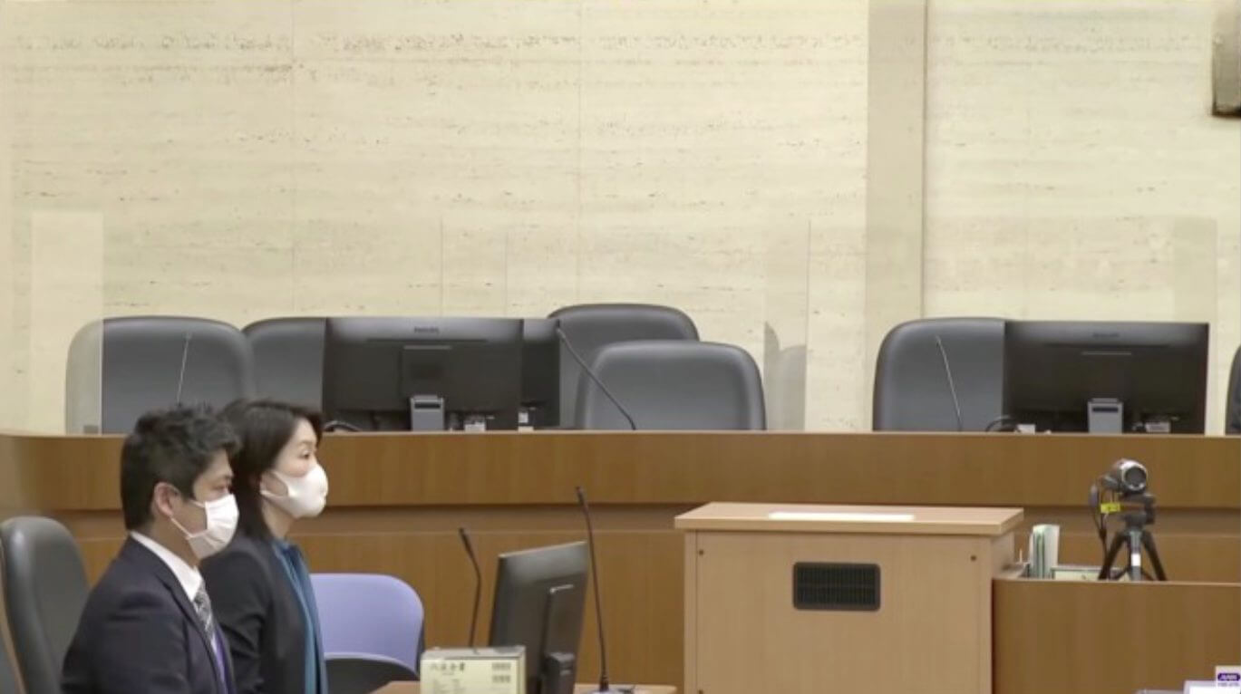 Juiz é demitido, após roncar em julgamento no Japão 
