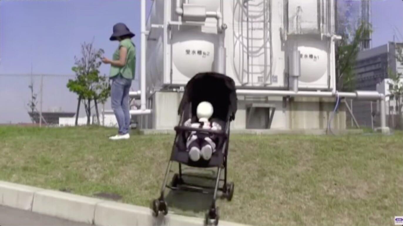 Instituto japonês cria vídeo para alertar cuidados ao transportar bebês