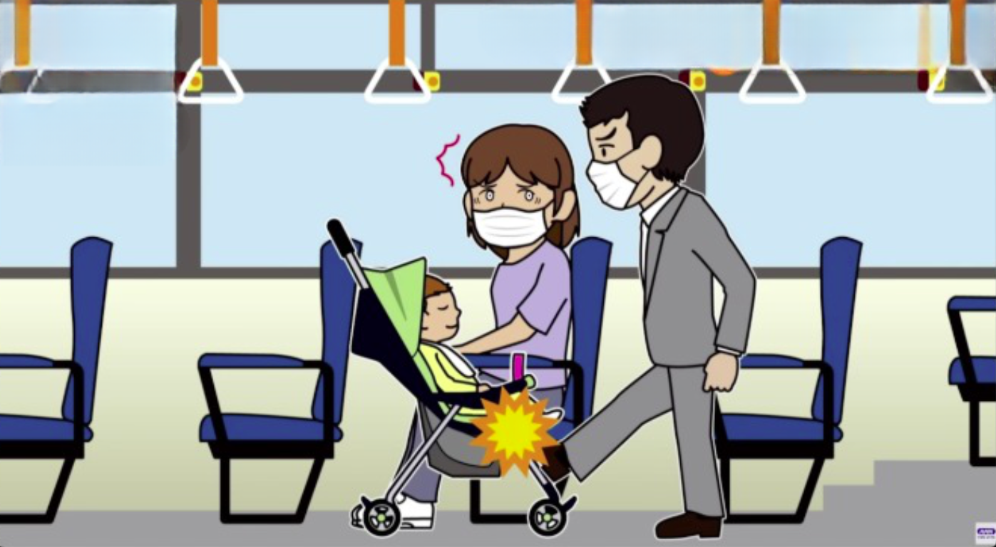 Homem se irrita com carrinho de bebê em ônibus vazio e levanta discussão sobre regras no Japão