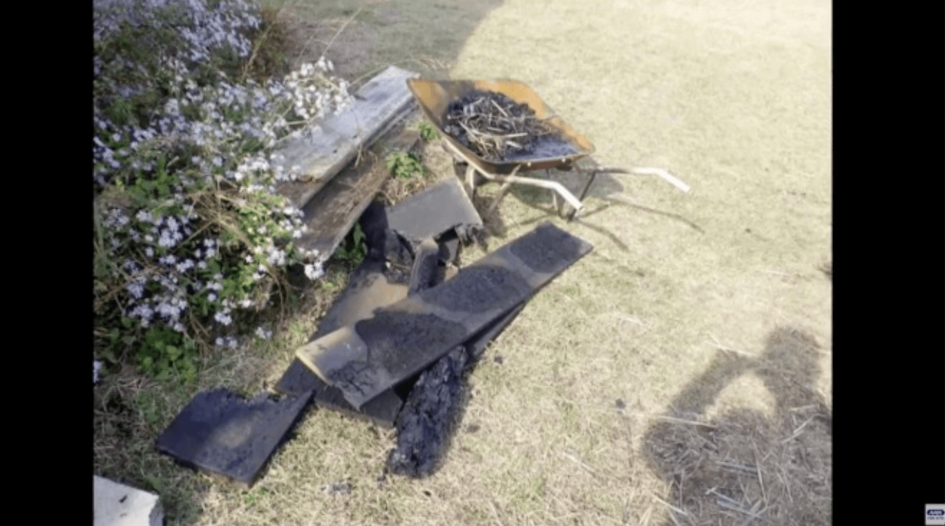 Placa de proibição de fogueiras é queimada no Japão 