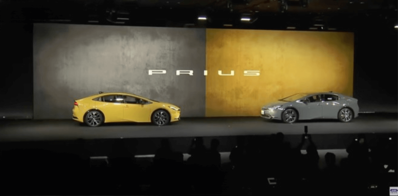 Toyota exibe Prius com novo design, após 7 anos 