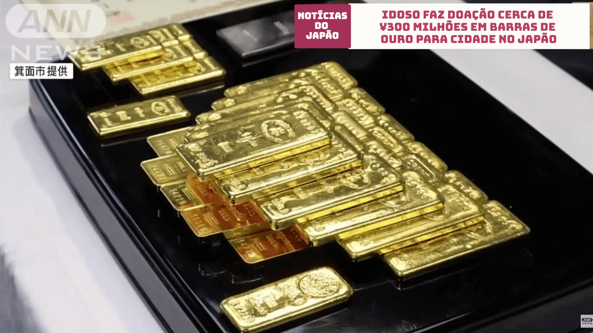 Idoso faz doação cerca de 300 milhões de ienes em barras de ouro para cidade no Japão