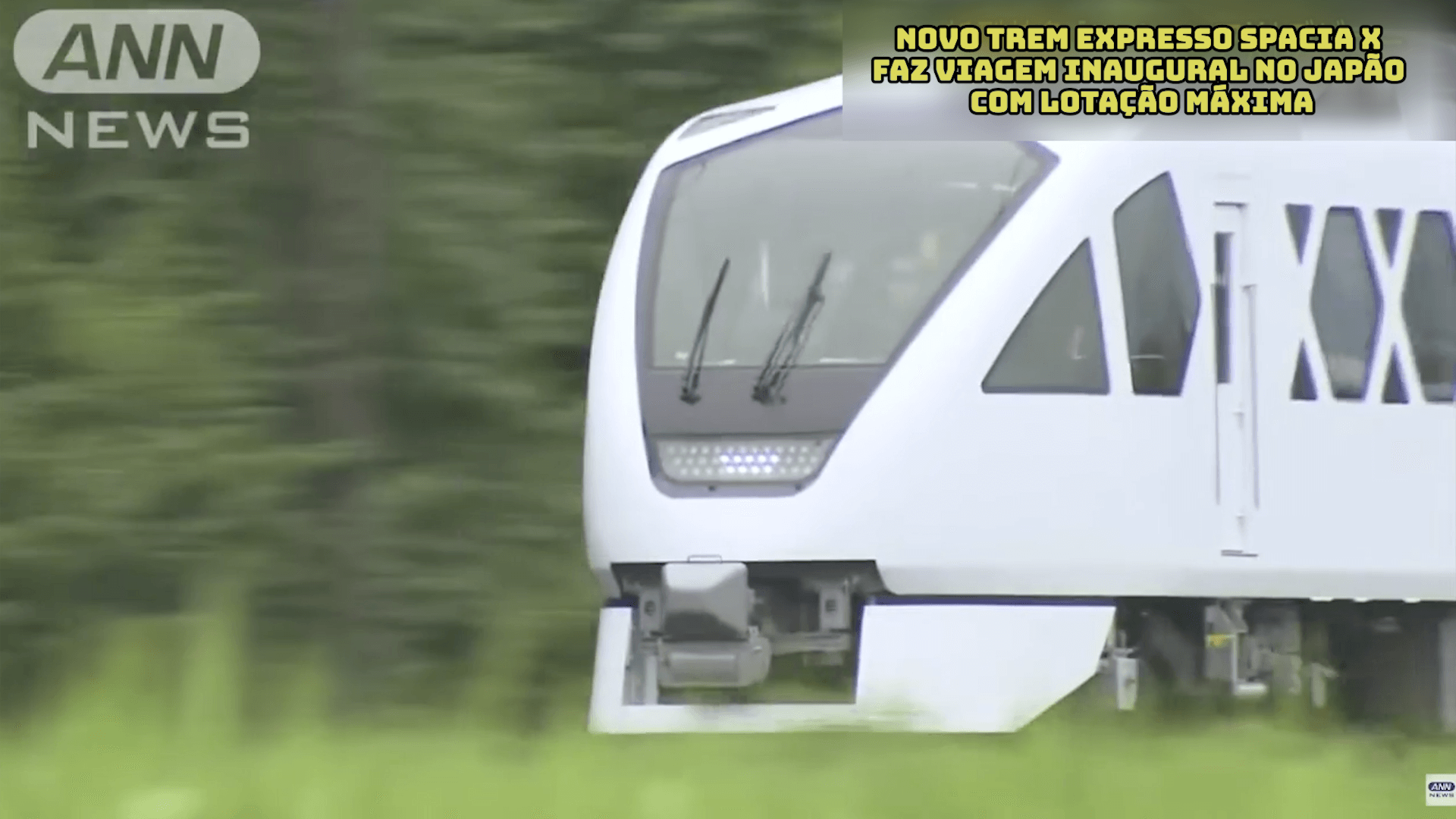 Novo trem expresso Spacia X faz viagem inaugural no Japão com lotação máxima