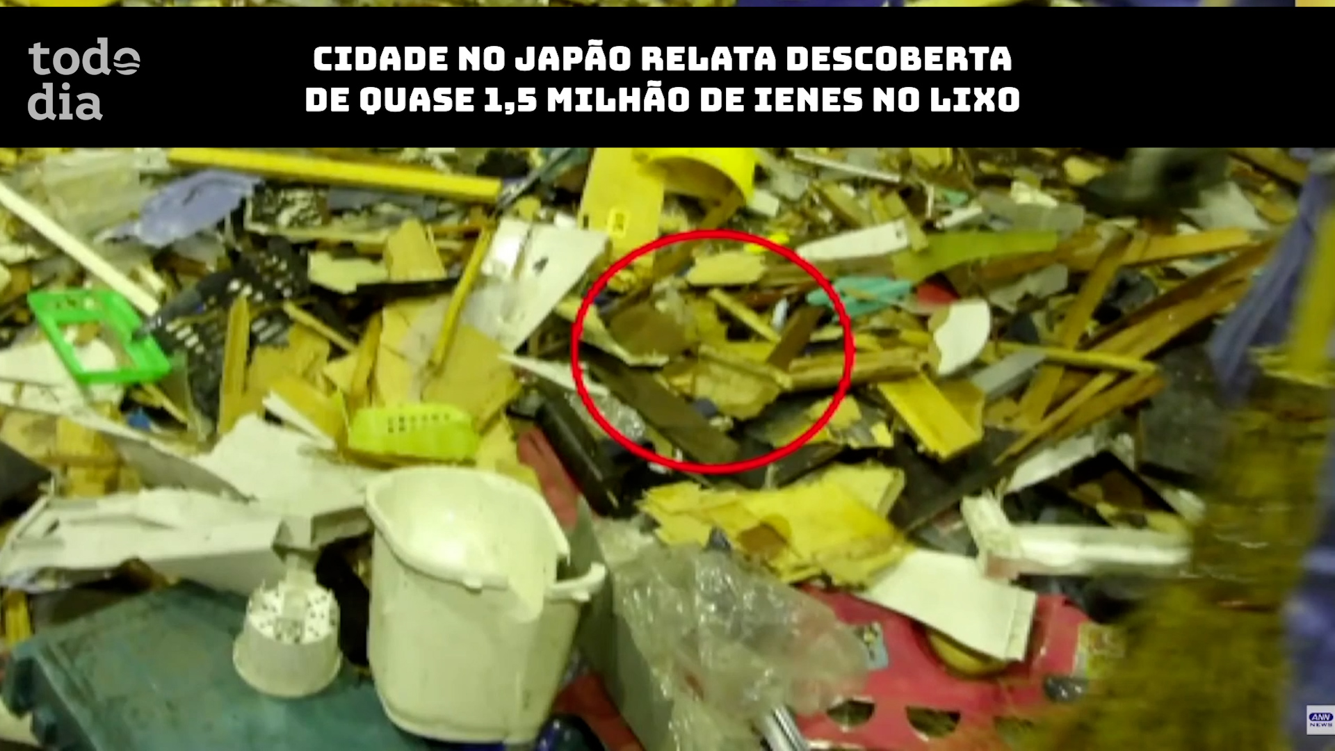 Cidade no Japão relata descoberta de quase 1,5 milhão de ienes no lixo 