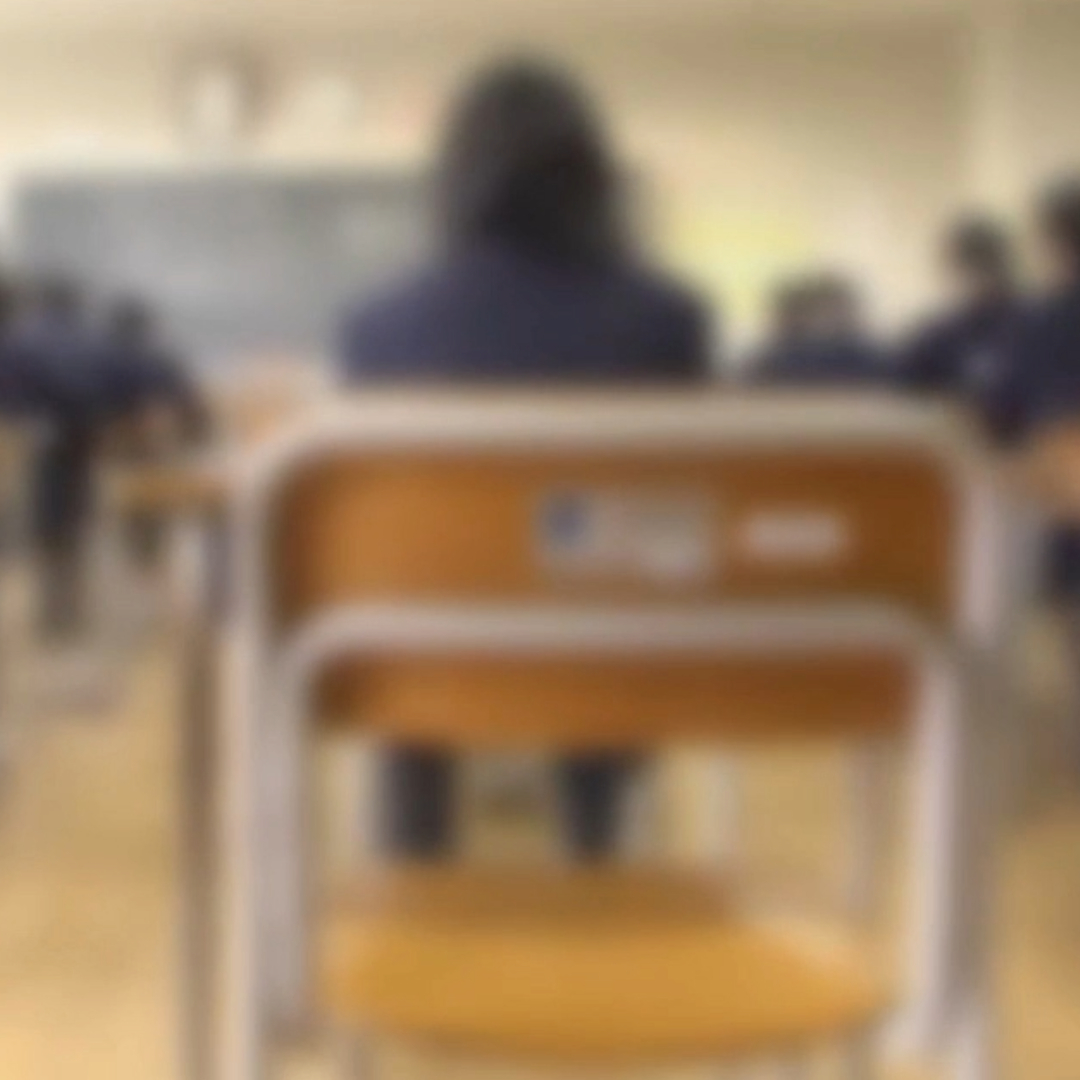Japão divulga pesquisa que relaciona tempo nas redes sociais e desempenho escolar