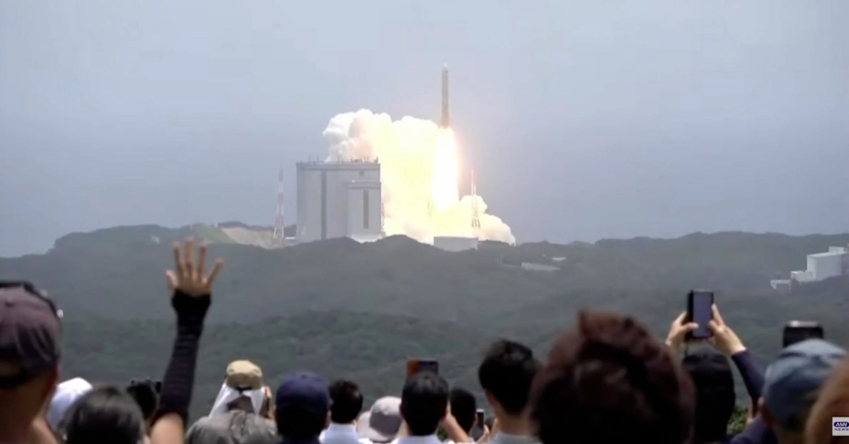 Japão lança foguete com sucesso; foguete chinês falha